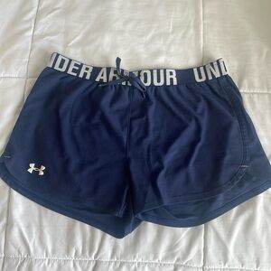 Navy Under Armour athletic shorts size S